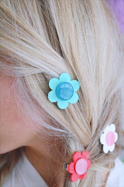 Daisy Girl Hair Clip