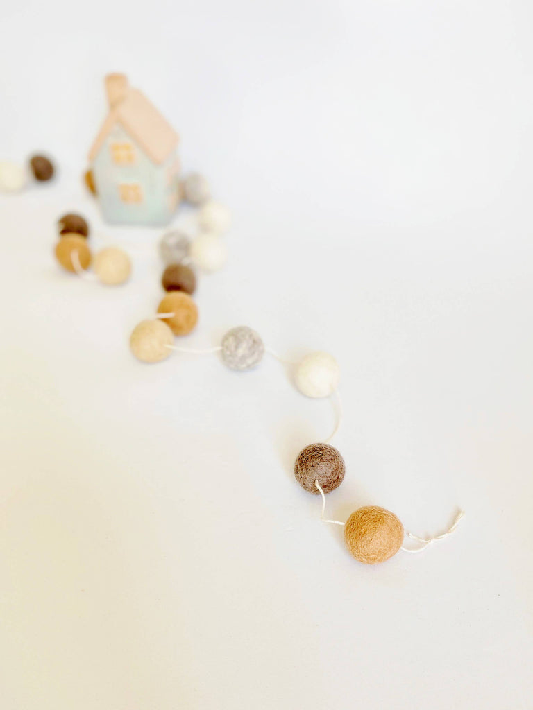 Neutral Wool Felt Ball Garland